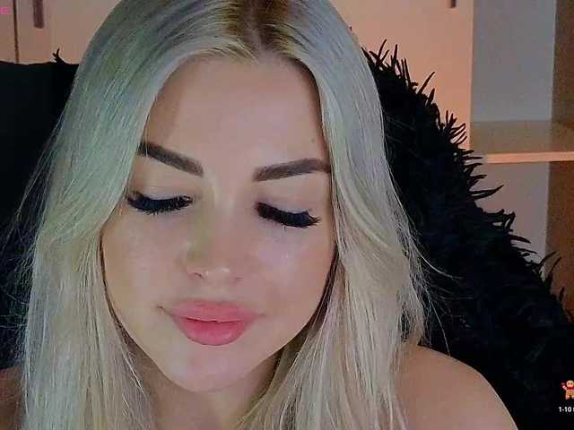 MilanaOmgReal's BongaCams show and profile