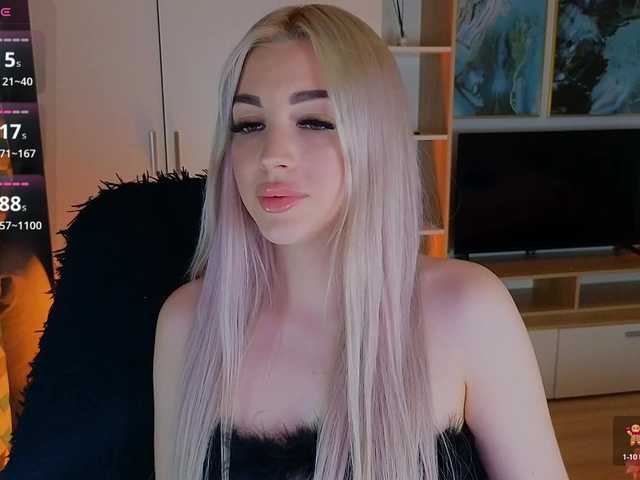 MilanaOmgReal's BongaCams show and profile