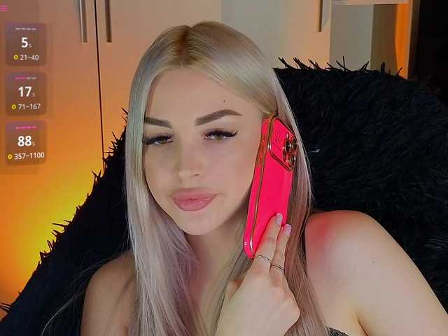 MilanaOmgReal's BongaCams show and profile