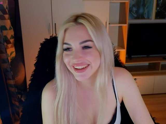 MilanaOmgReal's BongaCams show and profile