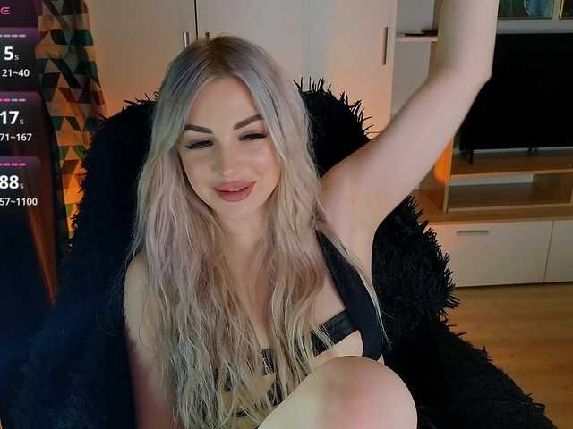 MilanaOmgReal's BongaCams show and profile