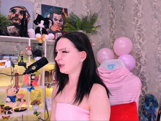 AsyaSweeet's BongaCams show and profile