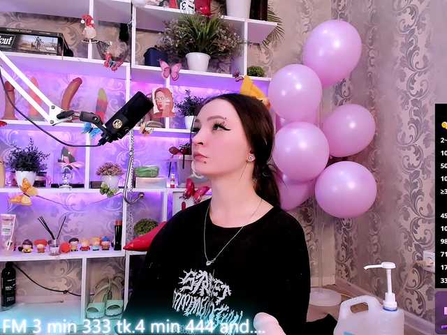 AsyaSweeet's BongaCams show and profile