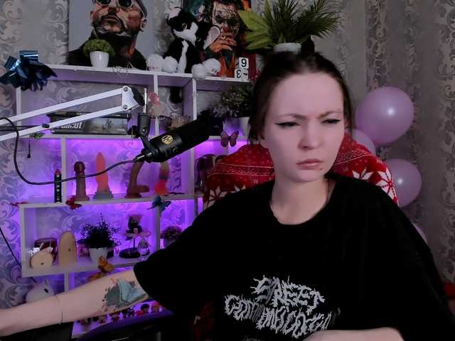 AsyaSweeet's BongaCams show and profile