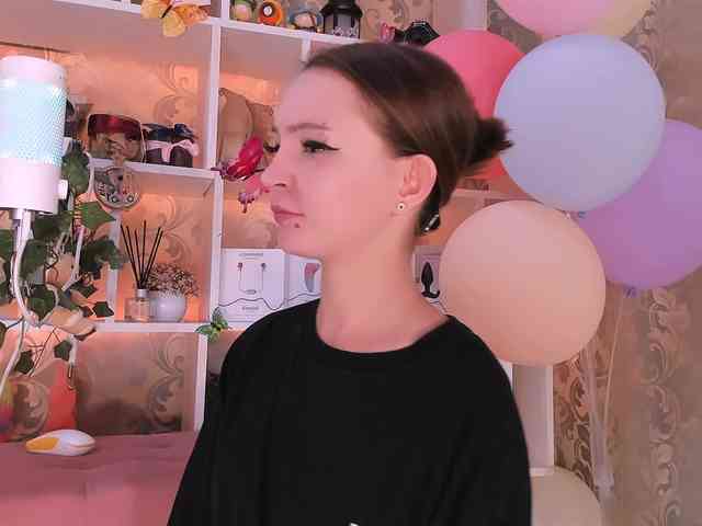 AsyaSweeet webcam