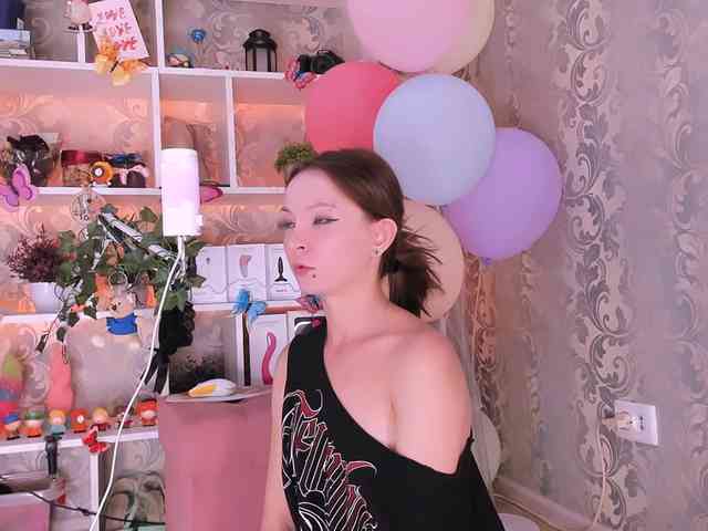 AsyaSweeet webcam
