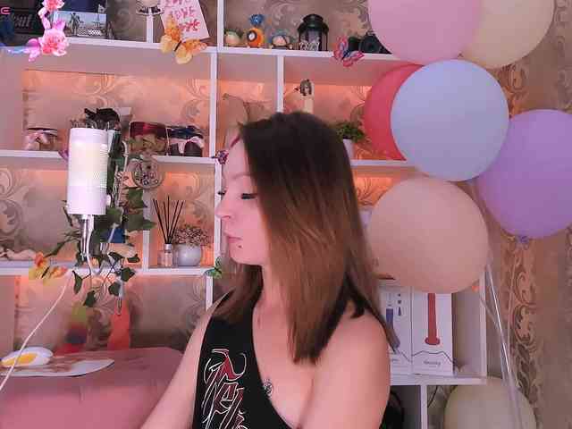 AsyaSweeet webcam