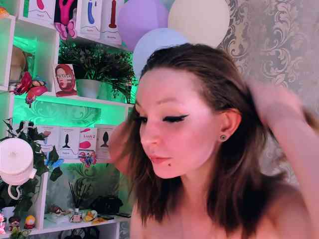 AsyaSweeet Live Webcam on BongaCams