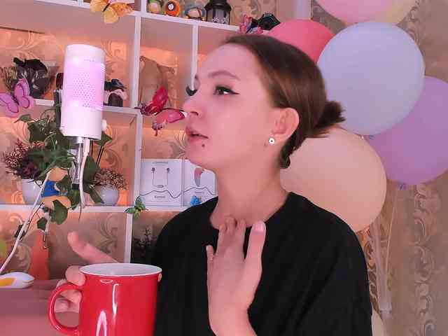 AsyaSweeet webcam