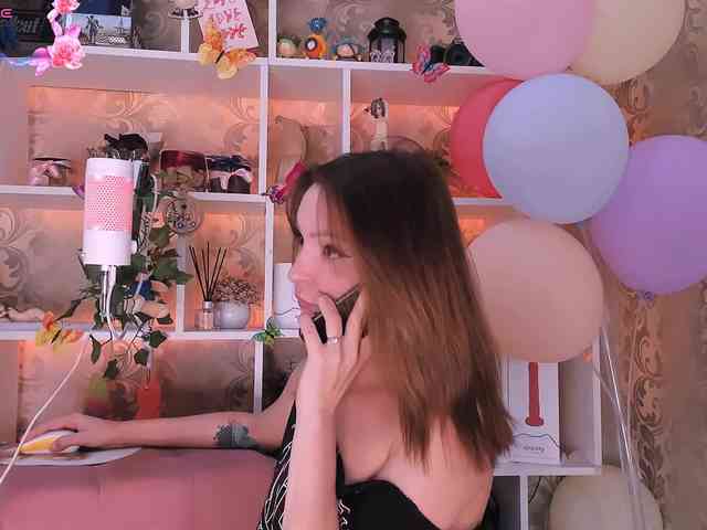 AsyaSweeet webcam
