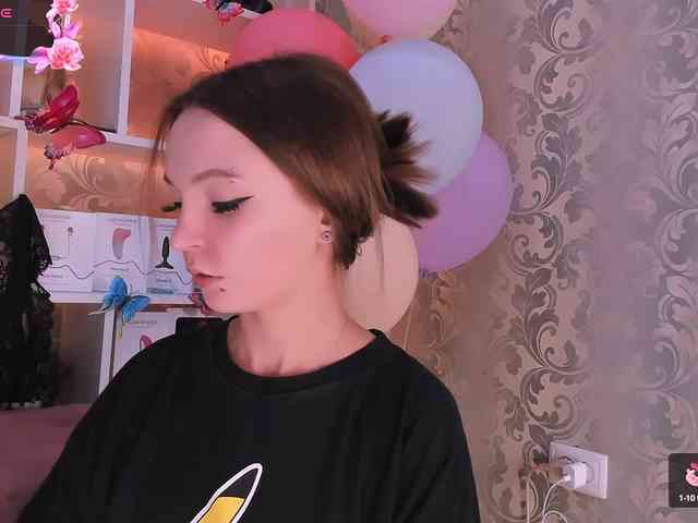 AsyaSweeet webcam
