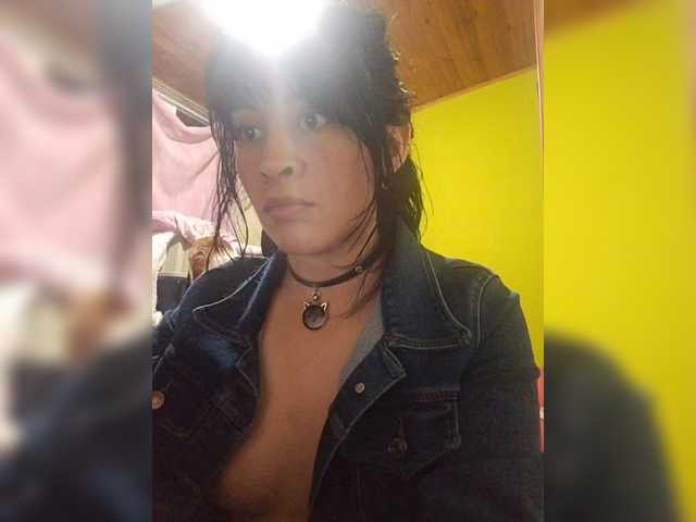 isisdiosa's BongaCams show and profile