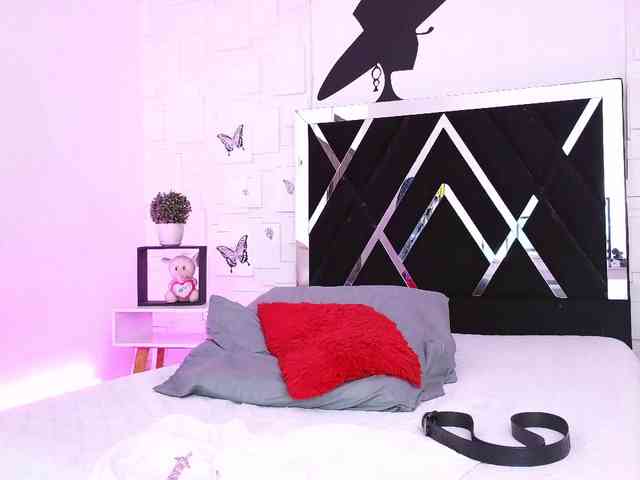 SashaMishot SashaMishot