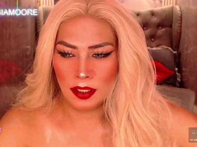 QueenGiamoore Live Webcam on BongaCams
