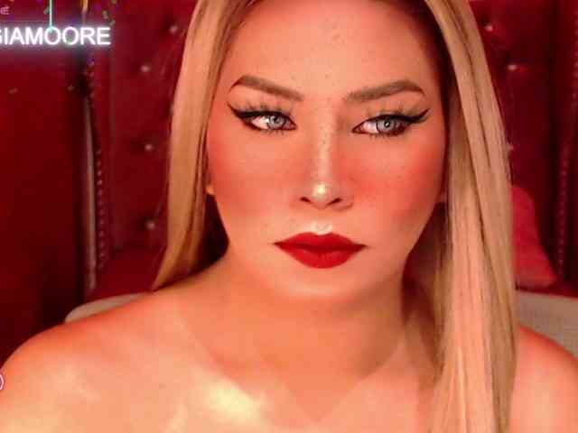 QueenGiamoore
