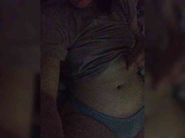 Luna5678 webcam