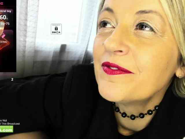 KARINASPALACIOS webcam