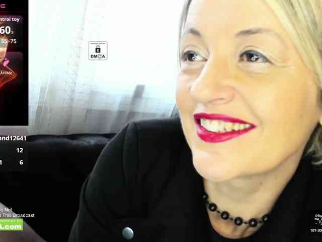 KARINASPALACIOS webcam