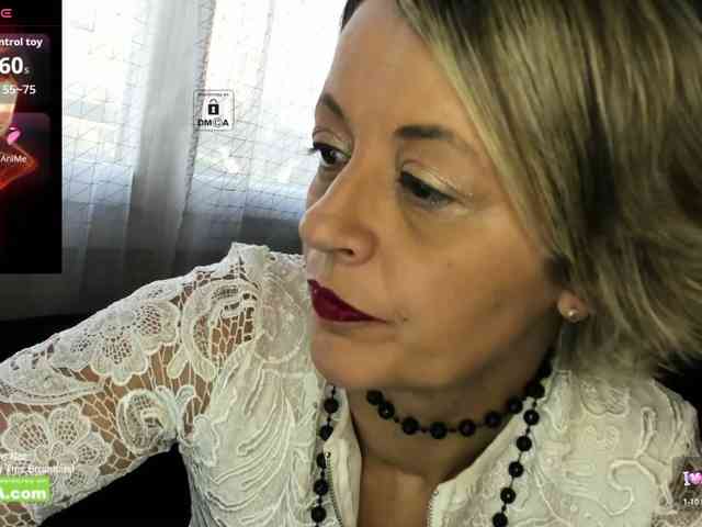 KARINASPALACIOS webcam