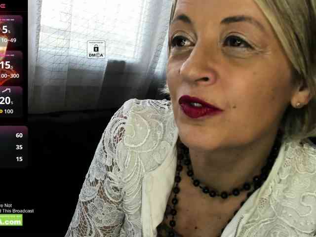 KARINASPALACIOS webcam