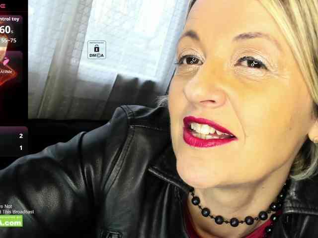 KARINASPALACIOS webcam