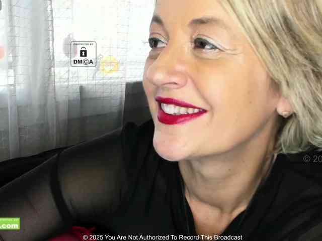 KARINA-S-PALACIOS bongacams