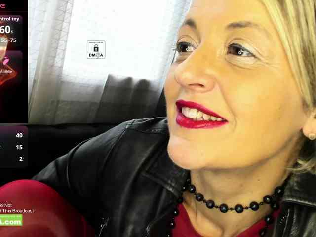 KARINASPALACIOS webcam