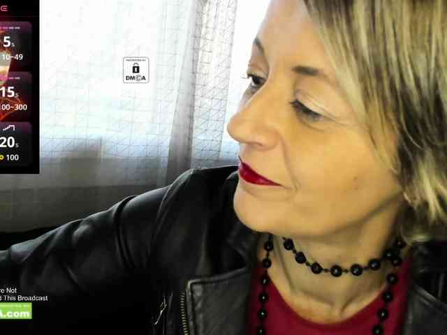 KARINASPALACIOS webcam