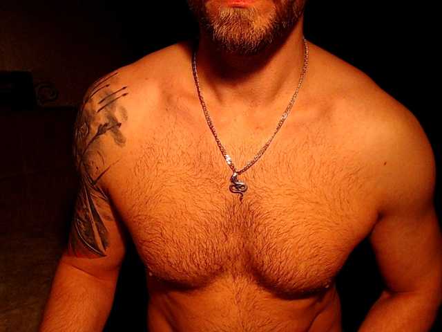 69LeVeL69's BongaCams show and profile