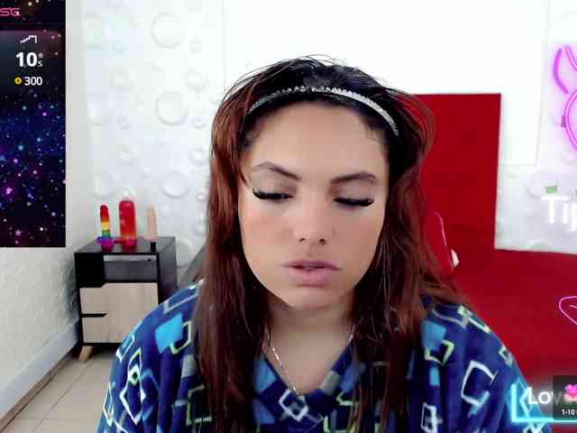 NatashaMagics webcam
