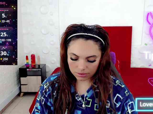 NatashaMagics webcam