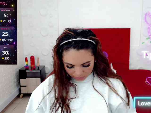 NatashaMagics webcam