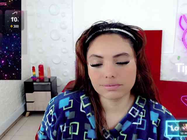 NatashaMagics webcam