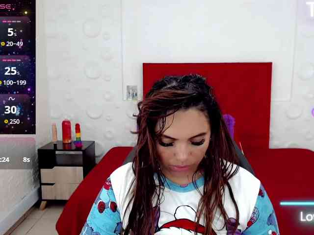 NatashaMagics webcam