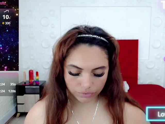 NatashaMagics webcam