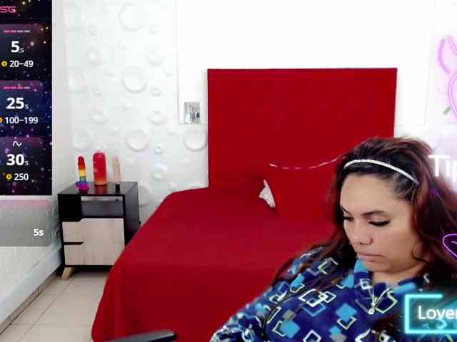 NatashaMagics webcam