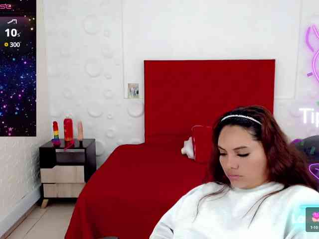 NatashaMagics webcam