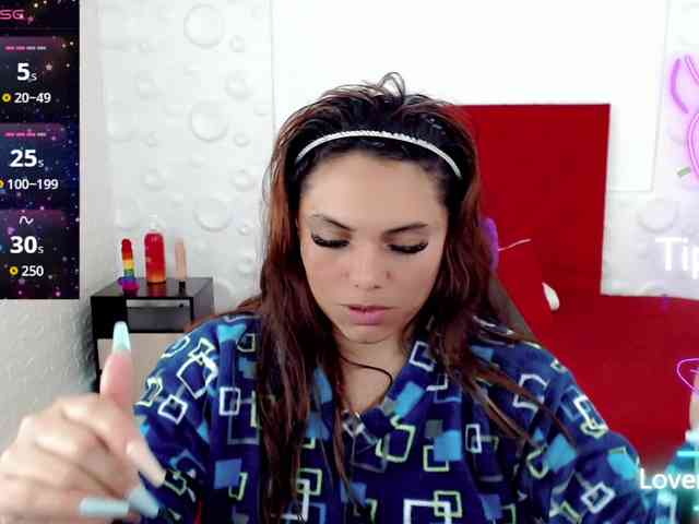 NatashaMagics webcam