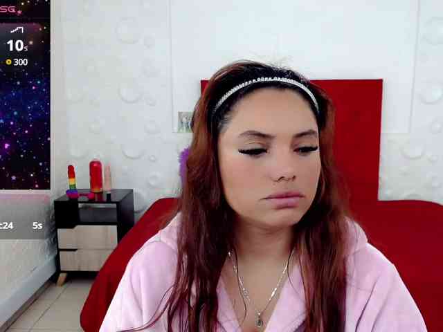 NatashaMagics webcam
