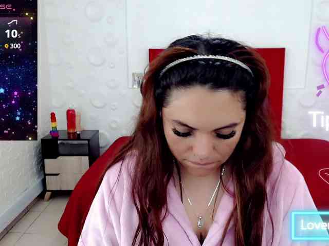 NatashaMagics webcam