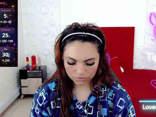 NatashaMagics webcam
