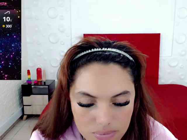 NatashaMagics webcam