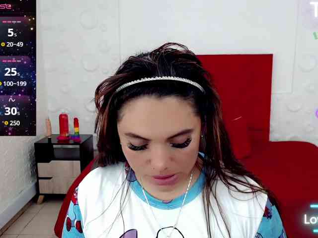 NatashaMagics webcam
