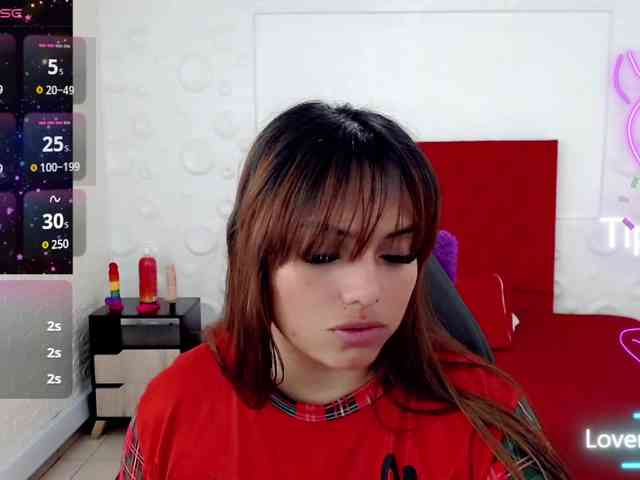 NatashaMagics webcam