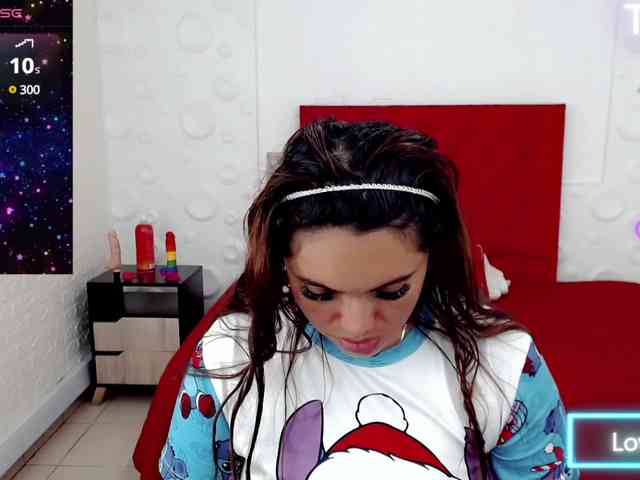 NatashaMagics webcam