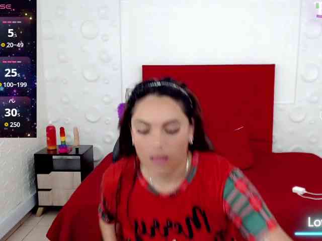 NatashaMagics webcam