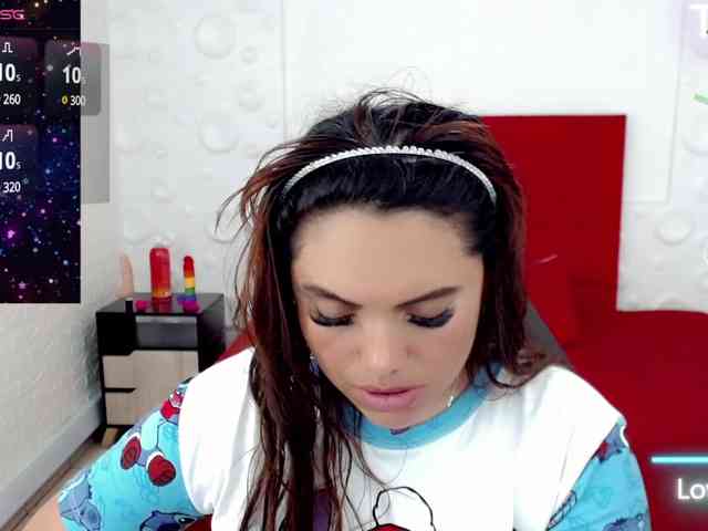 NatashaMagics webcam