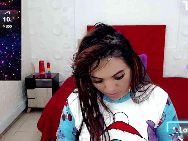 NatashaMagics webcam