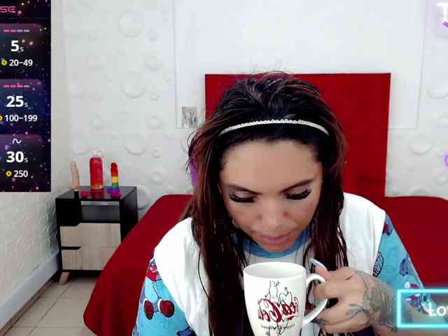 NatashaMagics webcam