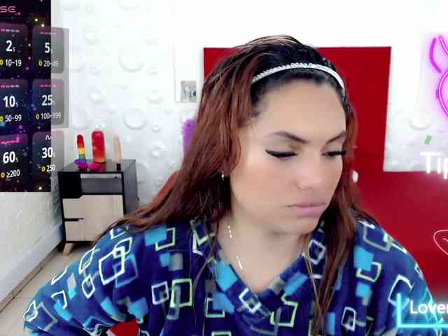 NatashaMagics webcam